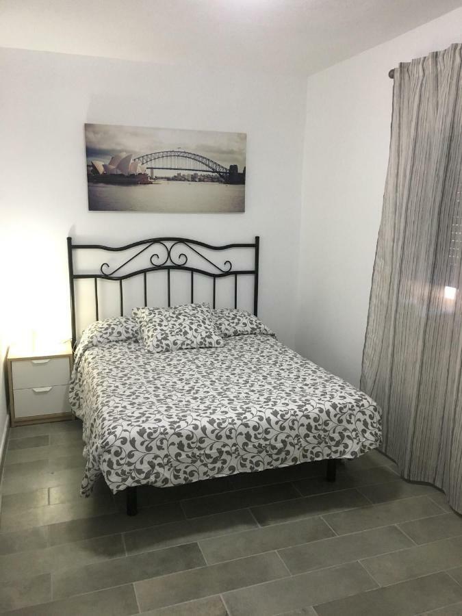 Chalet Piscina Jakuzzi Sevilla Hacienda de Tarazona المظهر الخارجي الصورة